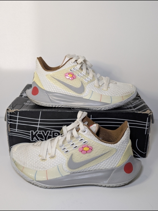 Nike Other - Nike Kyrie Low 2 x SpongeBob SquarePants "Sandy Cheeks" CJ6953-100 Men’s Size 7
